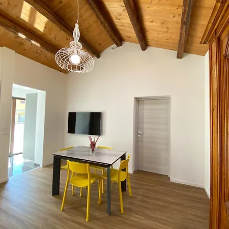 Levante Flat - 100 M From The